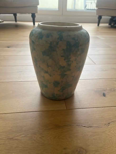 Photo of free Vase (Stepney E1) #1