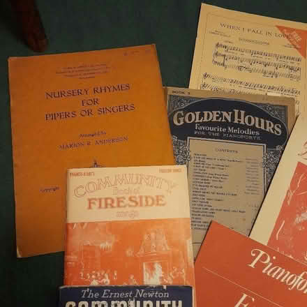 Photo of free Vintage piano music and songbooks (Amersham HP7) #1