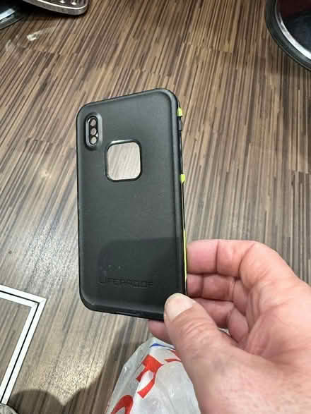 Photo of free Case for iPhone X or XS - Lifeproof Fré (Buckstone EH10) #2