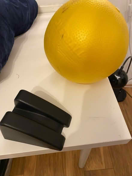 Photo of free Physio items (TW2 Twickenham) #1