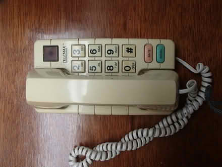 Photo of free simple phone (Blackburn) #1