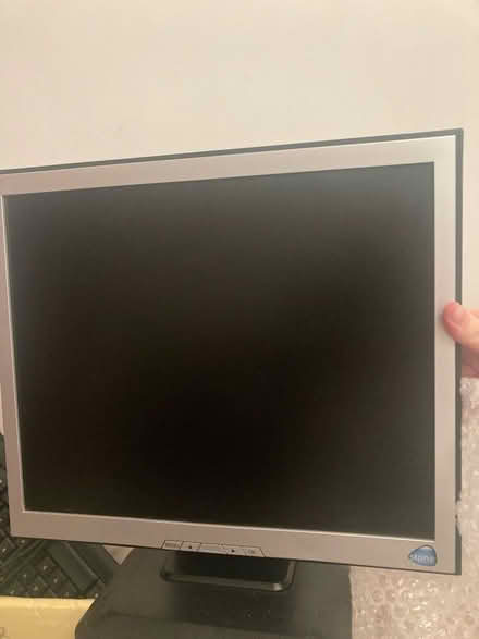 Photo of free 17” LCD monitor and keyboard (Leamington Spa Milverton CV32) #1