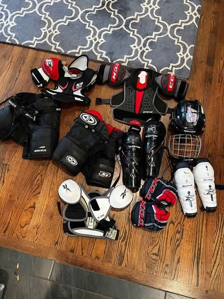 Photo of free Kids hockey gear (Glenview) #1