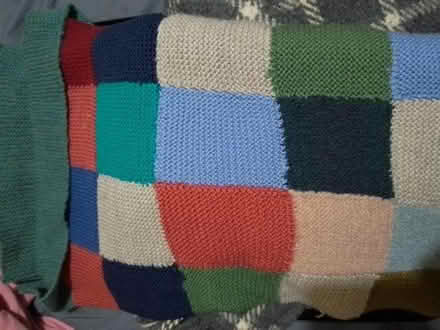 Photo of free Single throw or blanket (Garden City OX5) #2
