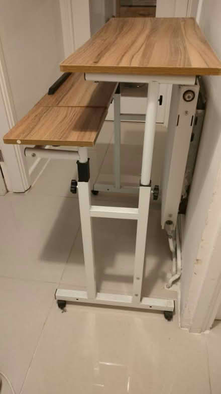Photo of free Desk (Bermondsey station, SE16 4) #2