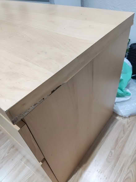 Photo of free wooden desk with drawers (Dagenham) #3