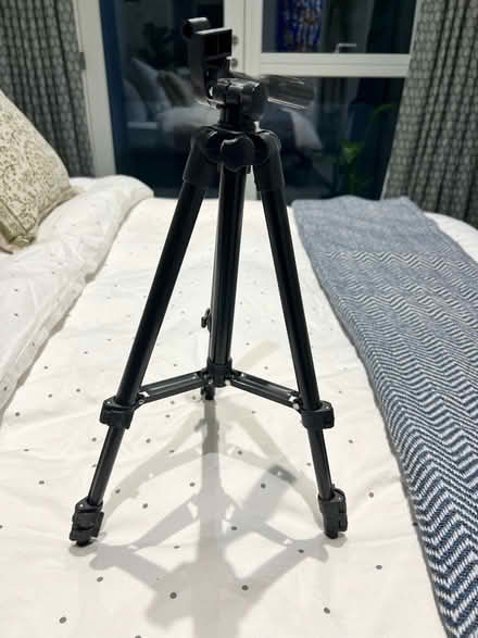 Photo of free Camera/phonw Tripod (Highbury Barn N5) #3