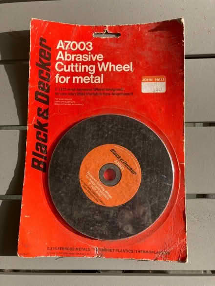 Photo of free B&D Abrasive cutting wheel (Blewbury OX11) #1
