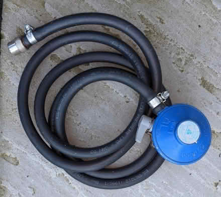 Photo of free Calor Gas canister with attachment hose (Charvil RG10) #3