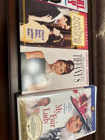 Photo of free Cary grant Audrey Hepburn movies (Third line and Dundas) #2