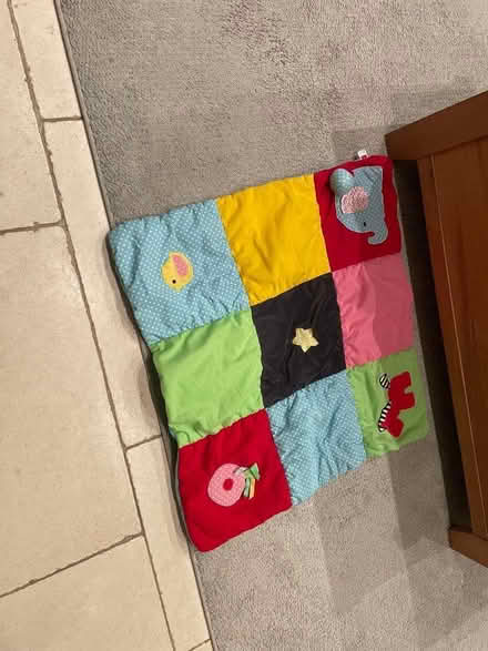 Photo of free Tummy time mat for baby (Starkholmes DE4) #2