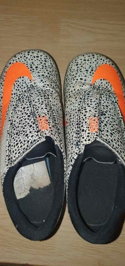 Photo of free Size 13 kids football trainere (CB4) #1