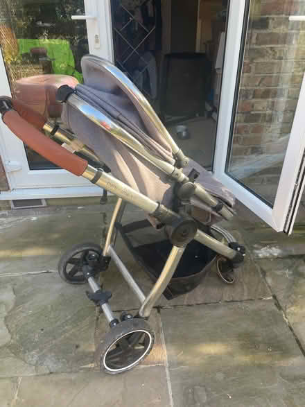Photo of free Bassinet and pram puchchair (BR3) #1