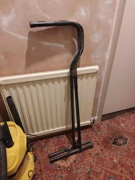 Photo of free Piano stand (Chesterfield S40) #1