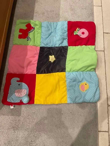 Photo of free Tummy time mat for baby (Starkholmes DE4) #1