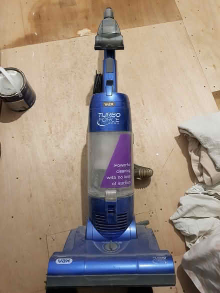 Photo of free Hoover (CH47) #1