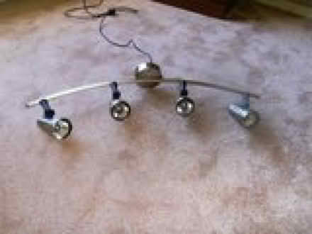 Photo of free lighting bar (Ashton-U-Lyne OL6) #1