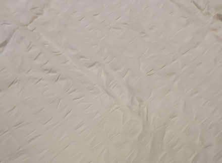 Photo of free Textured duvet (GL50) #1