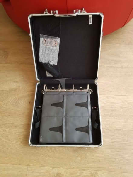 Photo of free CD/DVD case for 128 discs (BT6) #1