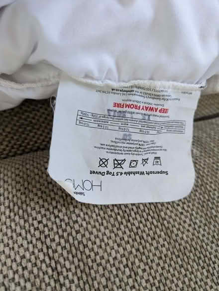 Photo of free Light double duvet (CT5) #2