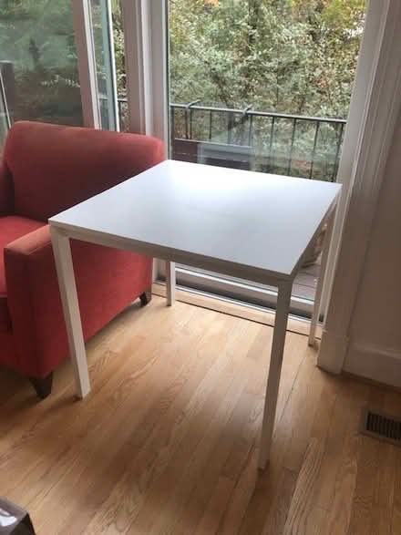 Photo of free White table (Palisades) #1