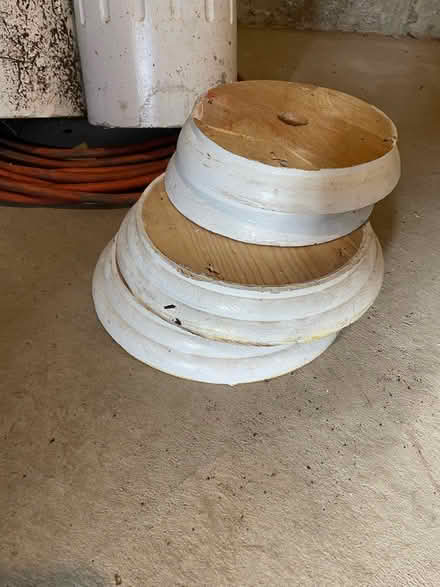 Photo of free Fluted columns (New Haven) #2
