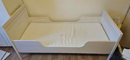 Photo of free Childrens bed (KT18) #1