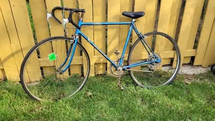 Photo of free Vintage Schwinn varsity 10 speed (West side unincorporated area) #1