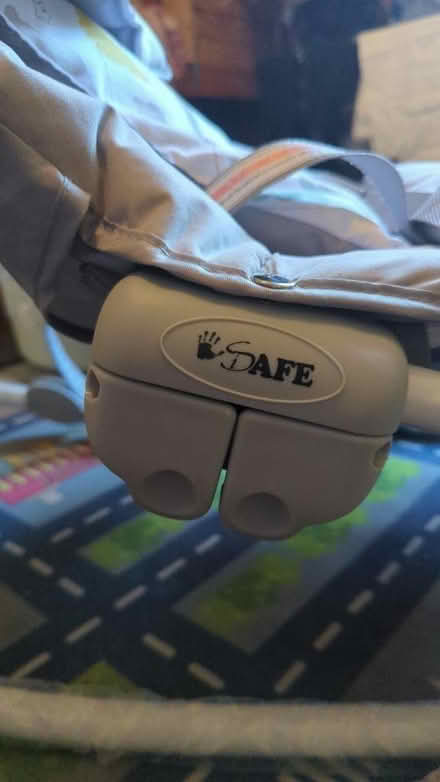 Photo of free 'iSafe' baby bouncer (Walsall WS2) #1