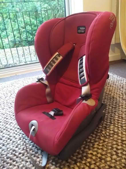 Photo of free Young child's car seat (Not ISO fix) (Jennyfield HG1) #2