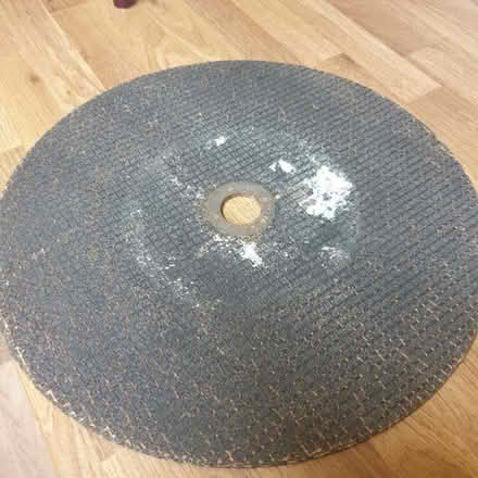 Photo of free 12" stone cutter dics (Enfield EN2) #2