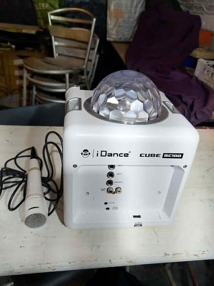 Photo of free bluetooth dance cube Disco Light Karaoke faulty (Putney SW15) #2
