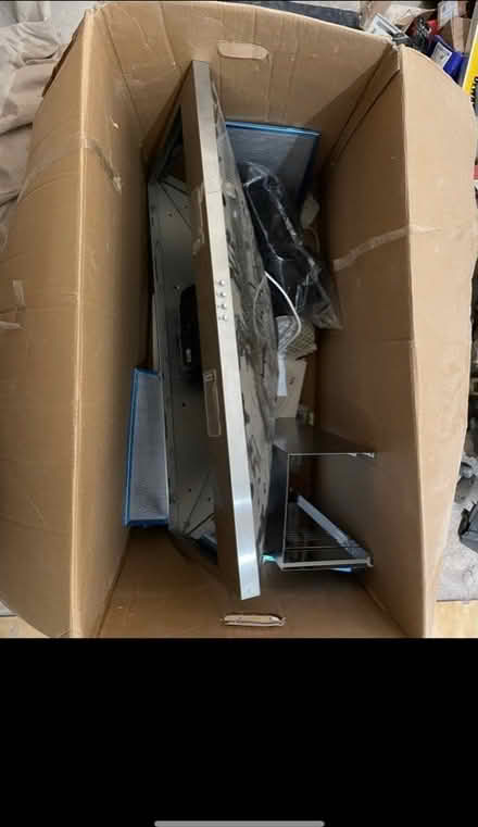 Photo of free Extractor Fan (L19 Allerton) #3