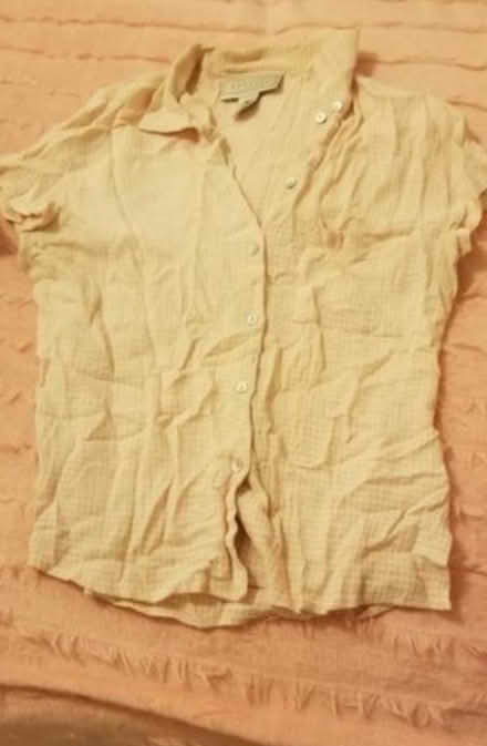 Photo of free Light peach and white blouse (Fordham Rd Bronx.) #1