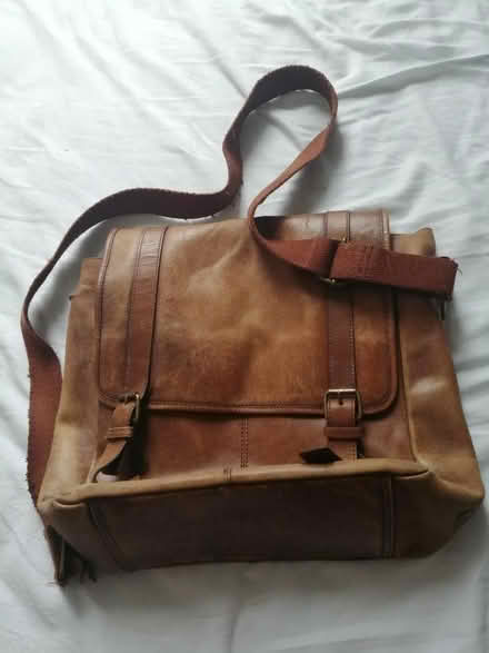 Photo of free Old and damaged leather bag. (Gorgie EH11) #1