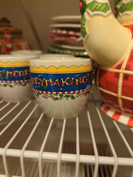 Photo of free Mary Engelbreit teaset (North Reston) #2