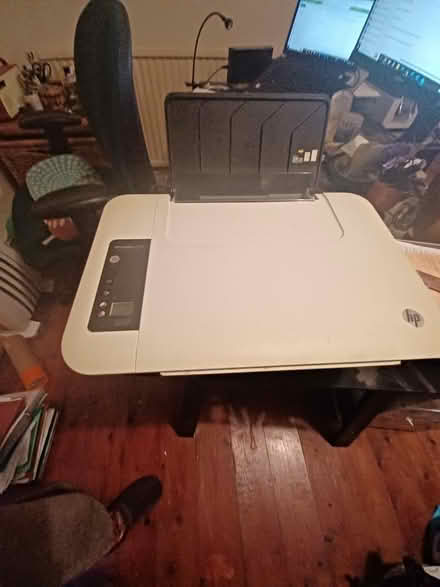 Photo of free HP Deskjet scanner/printer (Canton CF11) #1