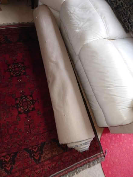 Photo of free Spare piece of new grey carpet (South Stifford RM20) #3