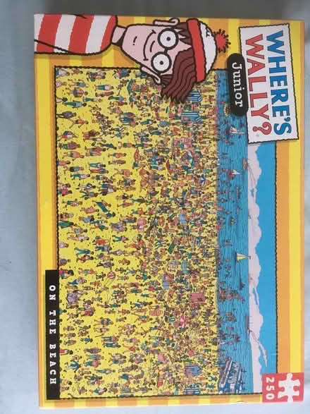 Photo of free Where’s Wally jigsaw (Ware SG12) #2