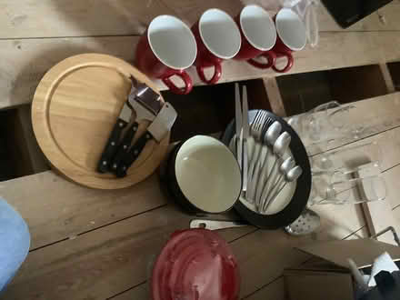 Photo of free 2 x plates, bowl, crockery (Anstey Height’s LE4) #1