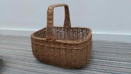 Photo of free shopping basket. (West Kirby CH48) #1