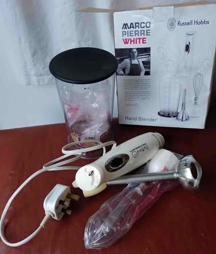 Photo of free HAND BLENDER KIT NOT WORKING Attachments/Jug with Lid (Southport PR9) #1