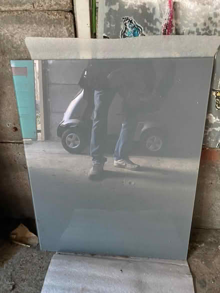 Photo of free Large glass splash back (Woodford IG8) #1