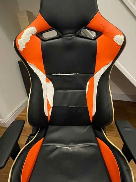 Photo of free Gaming chair for spares (Foxholes DY10) #2