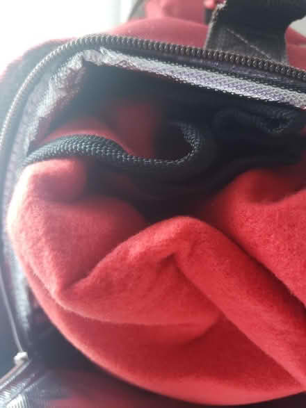Photo of free Picnic Bag, Anti-fog Mirror, Soap Dispenser (DA9) #2