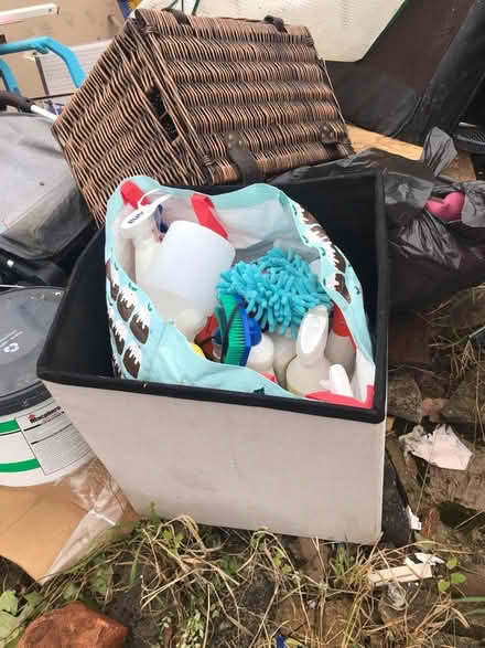 Photo of free Kids toys, cleaning products & more (West Finchley, N12) #2