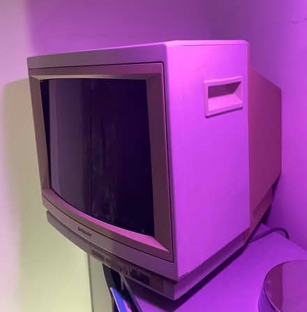 Photo of free CRT TV Sony Trinitron (CB5) #1