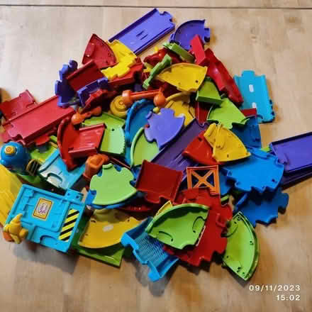 Photo of free Vtech Toot-Toot mega bundle (Corston) #4