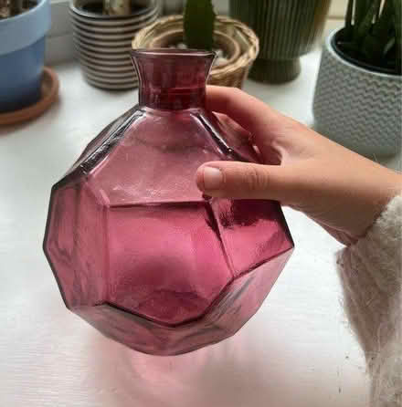 Photo of free Pink vase (Newney green CM1) #2