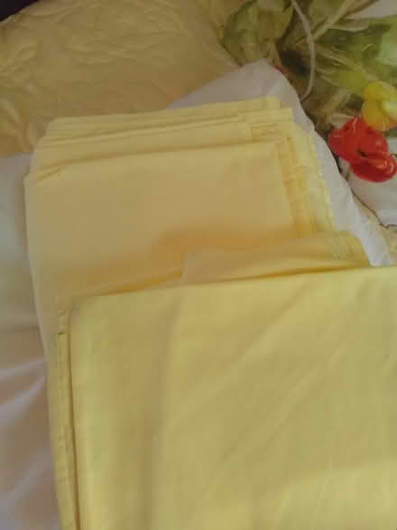 Photo of free 1 yellow single sheet/3 pillowcases. (West Worthing BN11) #1